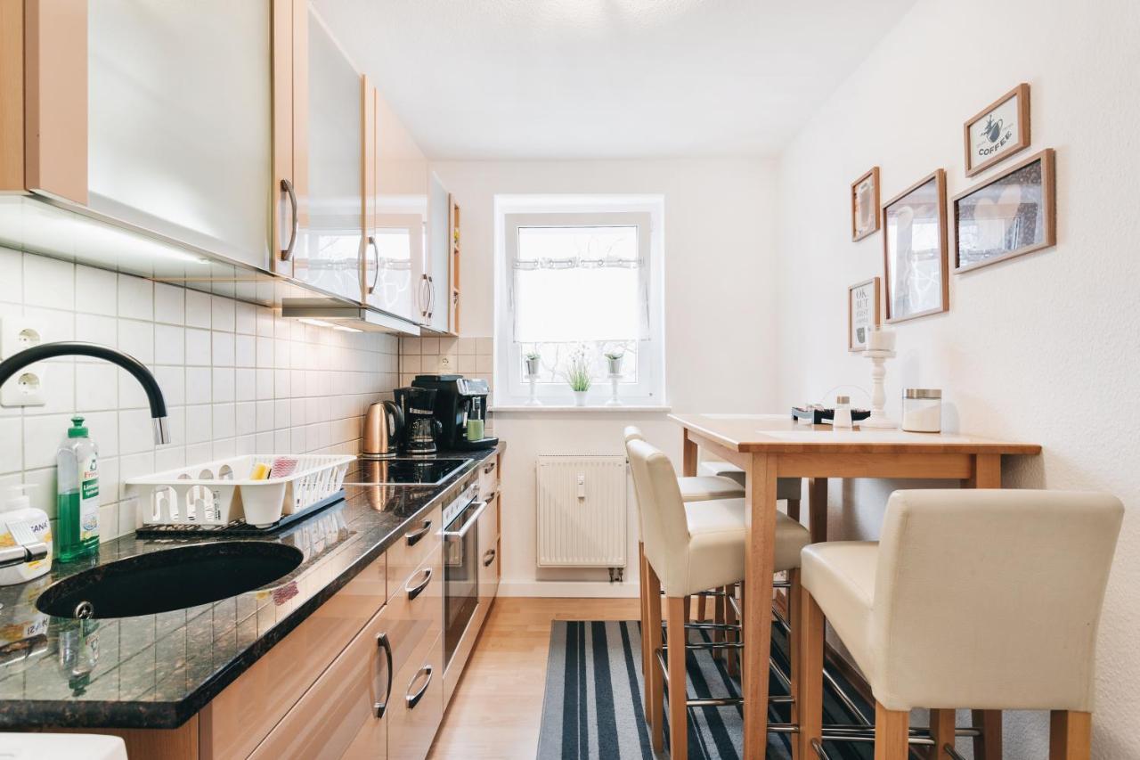 Schlummi Gemuetliche Zentrale & Saubere Wohnung Dresden Exterior foto